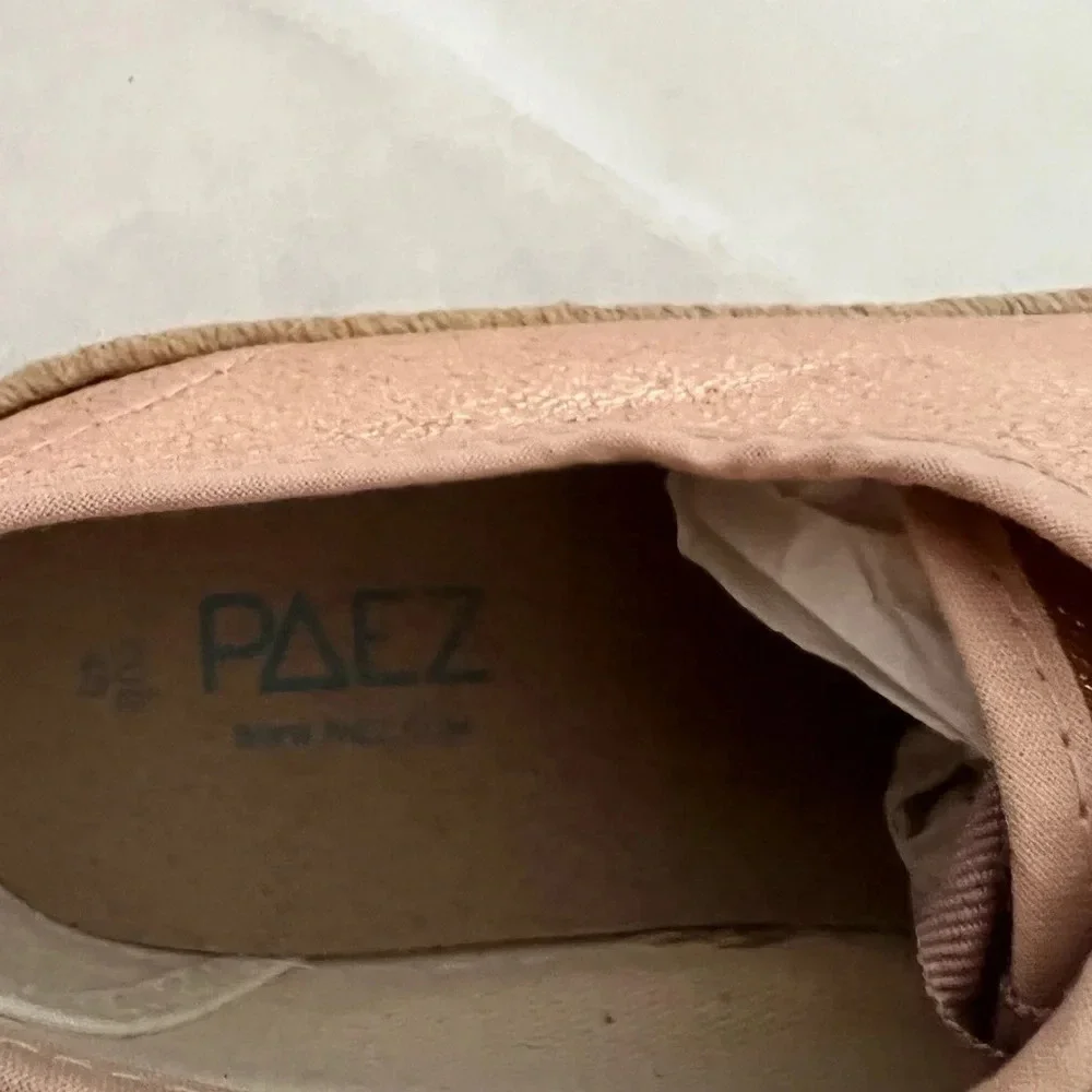 Paez Metaliic Pink Low Top Lace Up Espadrilles Shoes Womens 9.5 US NWB